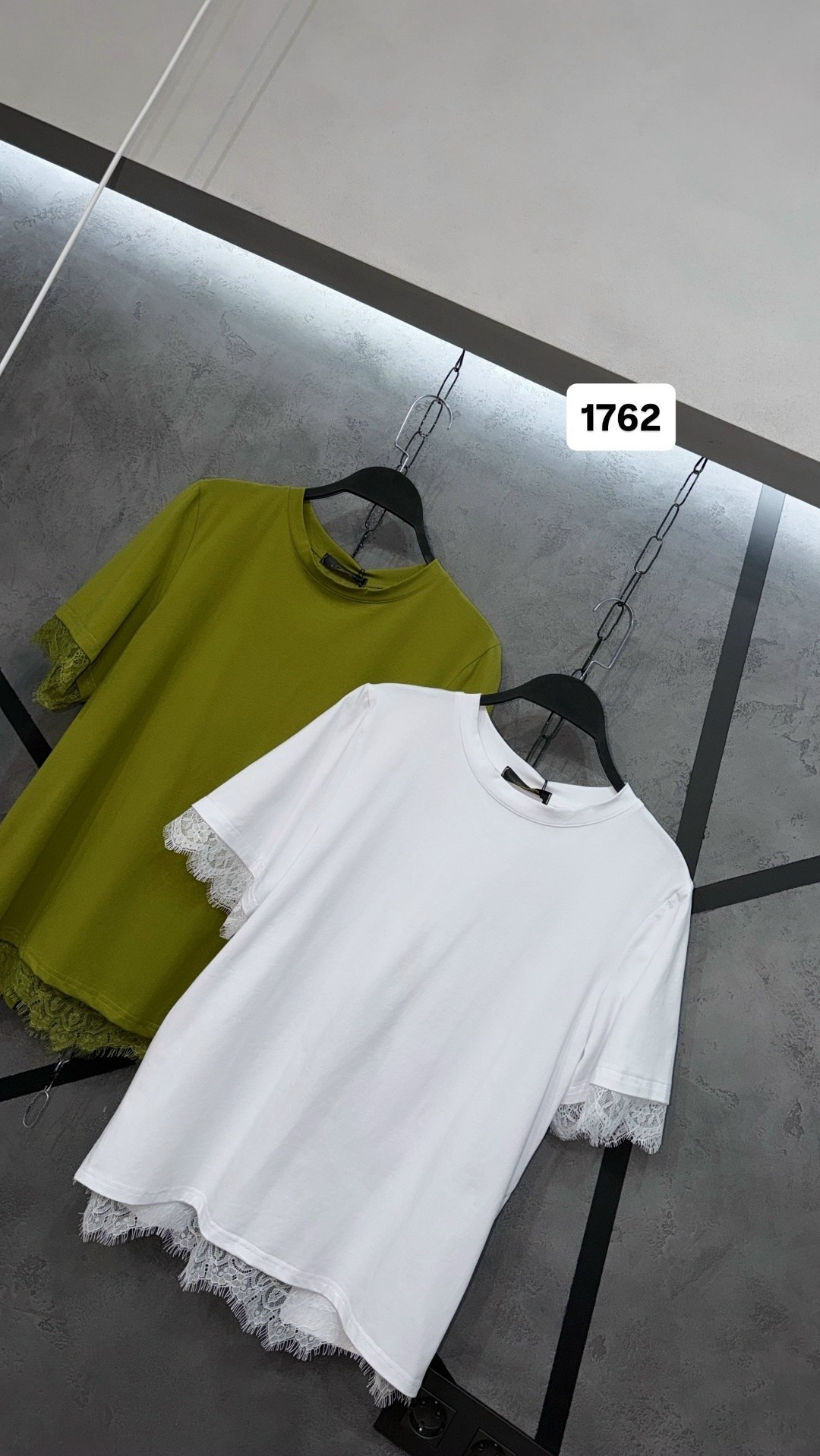 футболка с кружевами,майка с кружевами,кружевная футболка,футболка с кружевом,футболка с кружевом женская