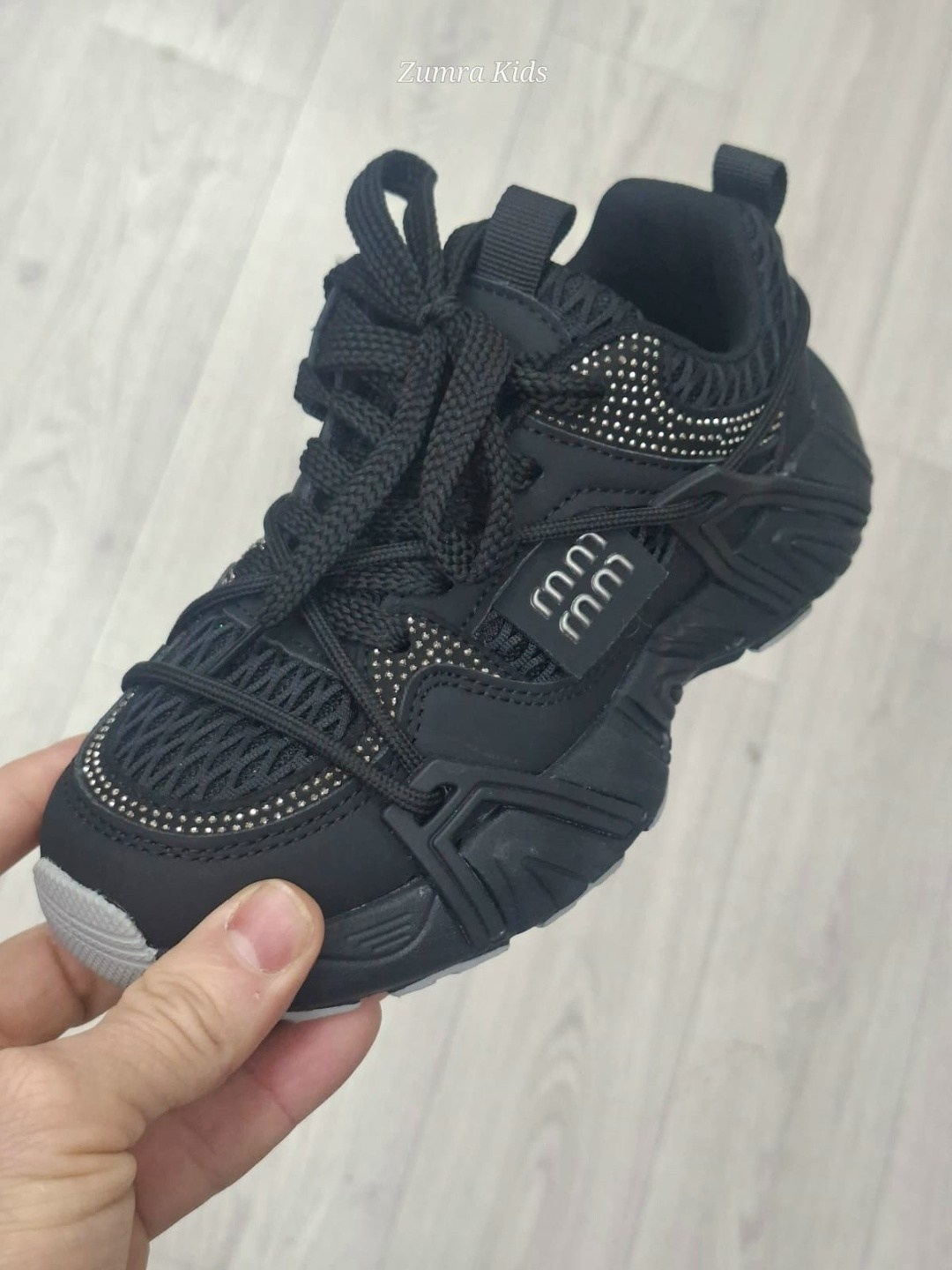 кроссовки,кроссовки женские,кроссовка,кроссовки модные,повседневные кроссовки