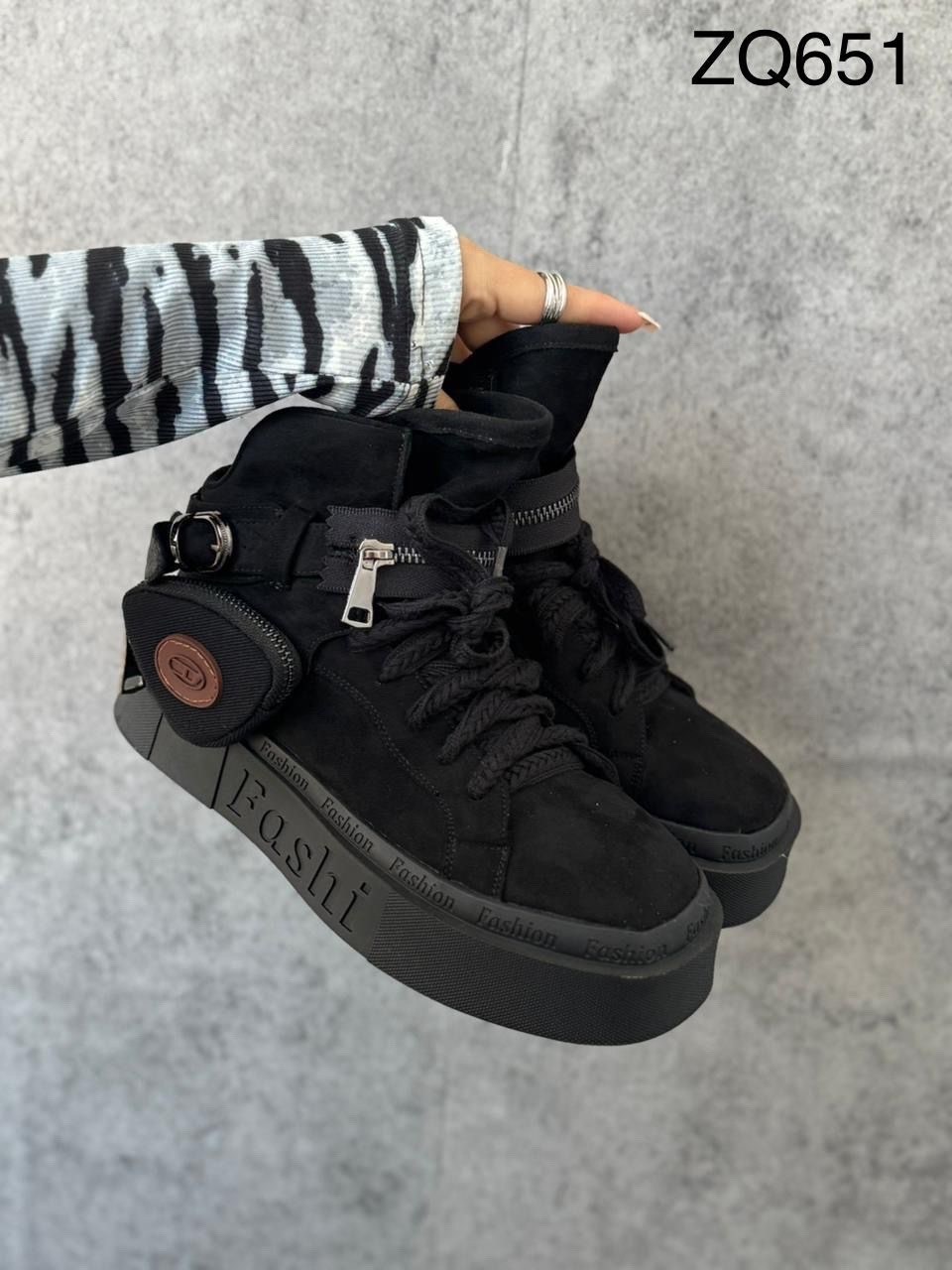 ,кеды disel замшевые на платформе,кеды disel замшевые на платформе fashionhut, женская,кеды prada