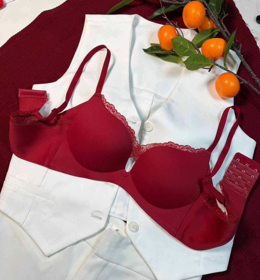 бюстгальтер,бесшовные бюстгальтеры,бюстгальтер нижнее белье,бюстгальтер женские,комплект с бюстгальтером