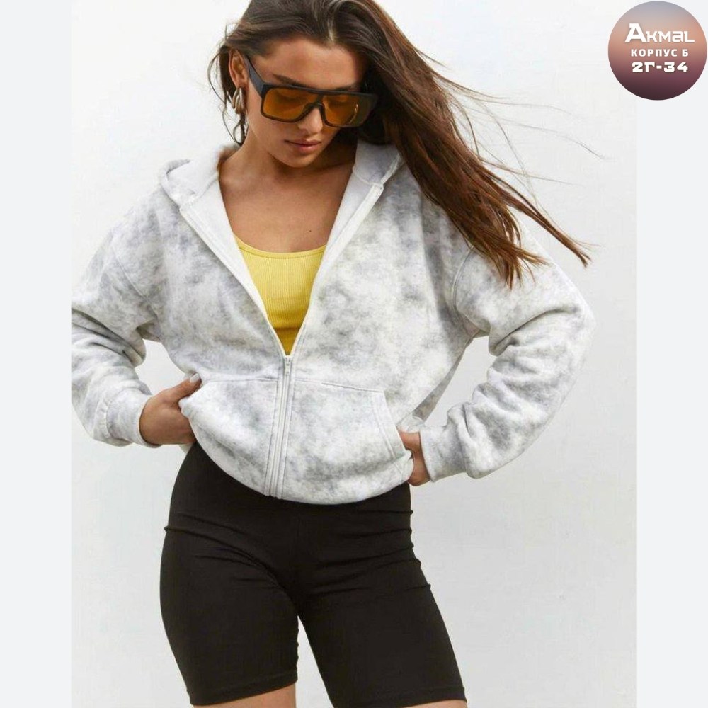 теплый костюм на флисе,женские костюмы,костюм с шортам,костюм,женский костюм с шортами