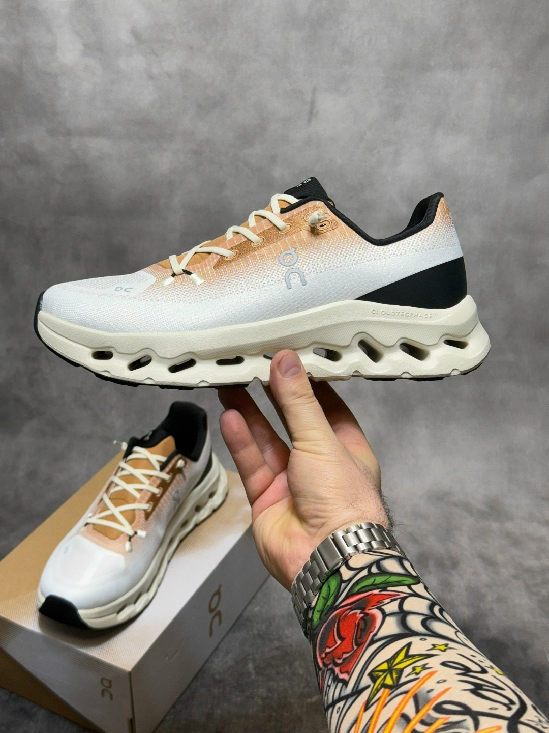 кроссовки,женские кроссовки,,низкие кроссовки,спортивная