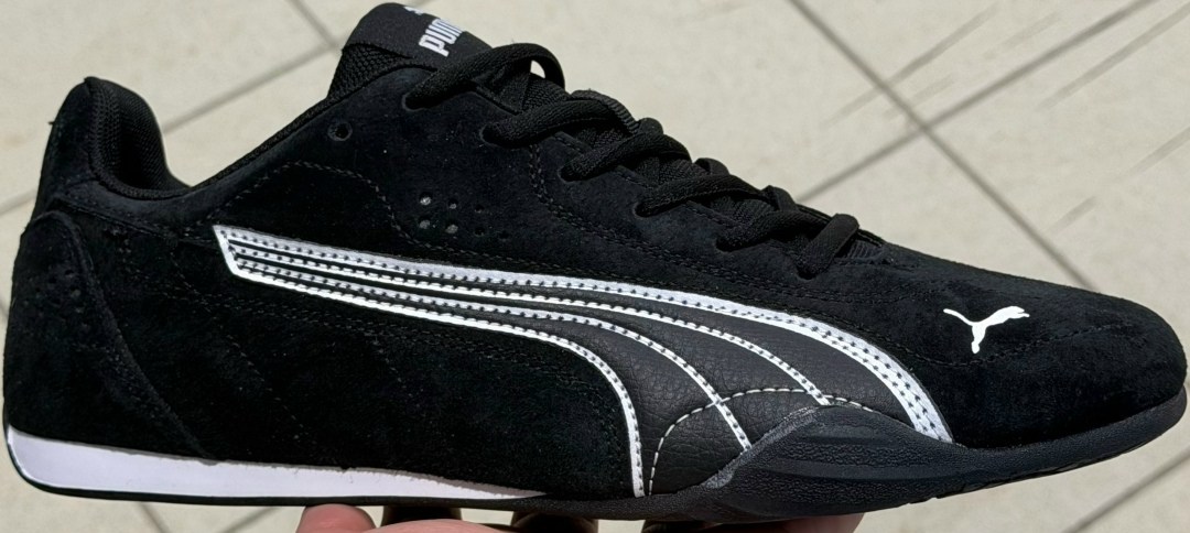 кроссовки lacoste,кроссовки lacoste baseshot,мужские кроссовки lacoste baseshot из замши с резиновой подошвой,кеды baseshot lacoste,замшевые кроссовки lacoste для мужчин с контрастной резиновой подошв