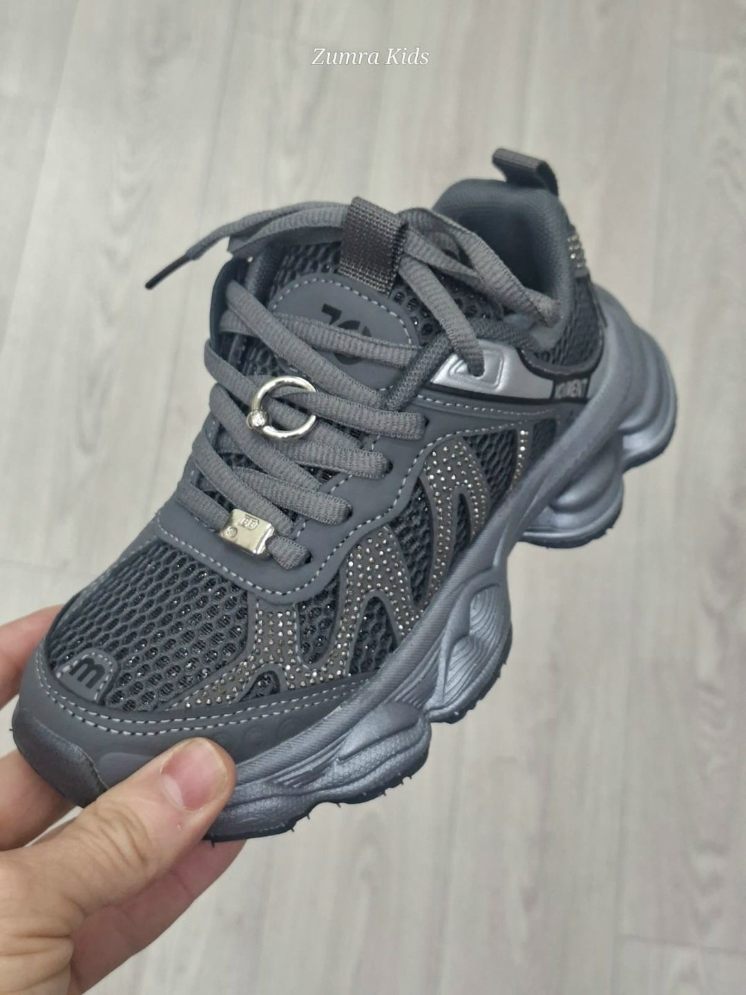 кроссовки женскиe,кроссовки,детские кроссовки,кроссовка,кроссовки модные