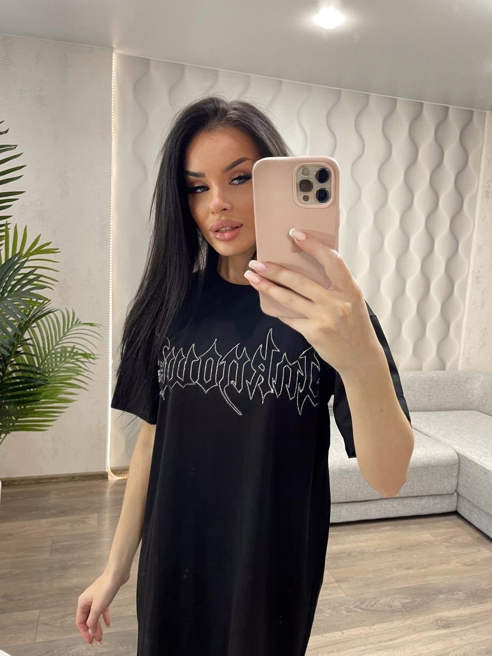 женская футболка,футболка оверсайз со стразами fashion lux,футболка женская оверсайз со стразами,футболки базовая,футболка оверсайз со стразам