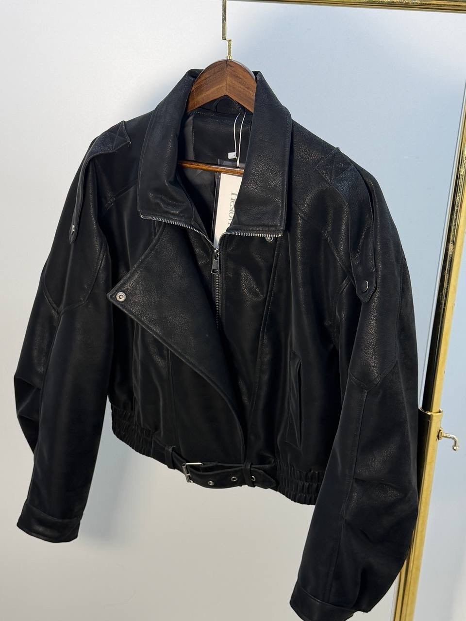 женская куртка бомбер из эко замши коричневого цвета,куртка бомбер,бомбер женская куртка,замшевые куртки,женская куртка бомбер из эко замши коричневого цвета модель № 30446