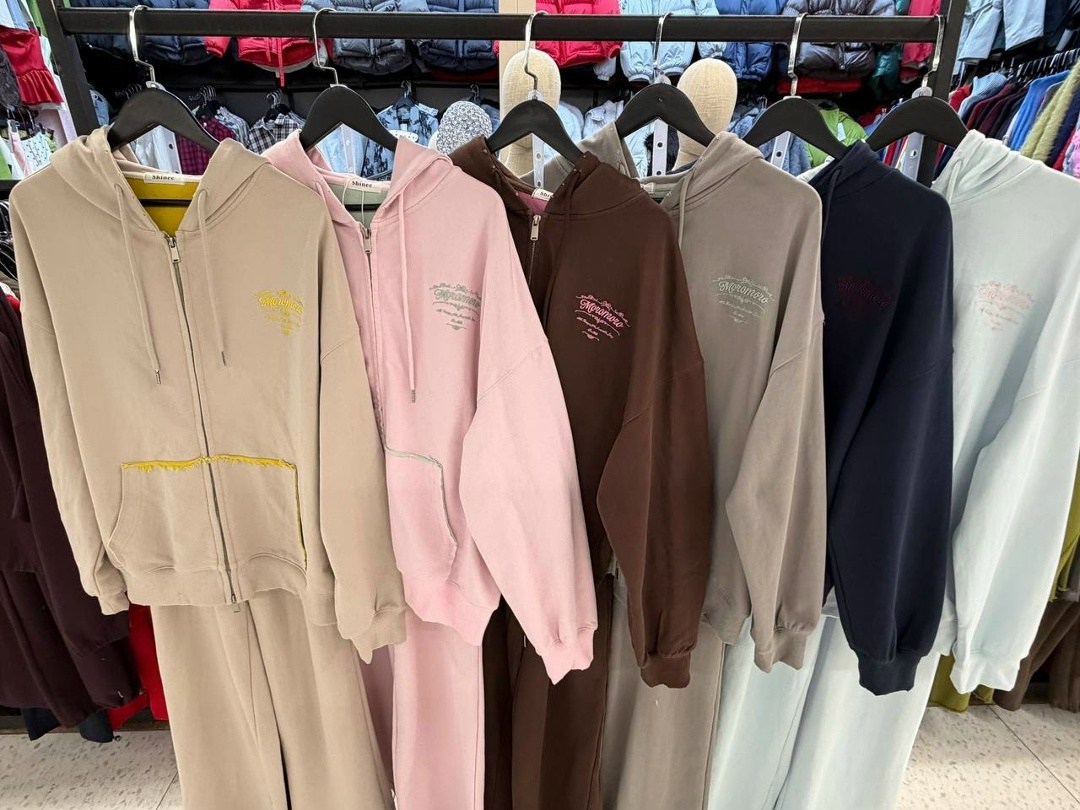 женские спортивные костюмы, ,стильные костюмы,женский костюм,