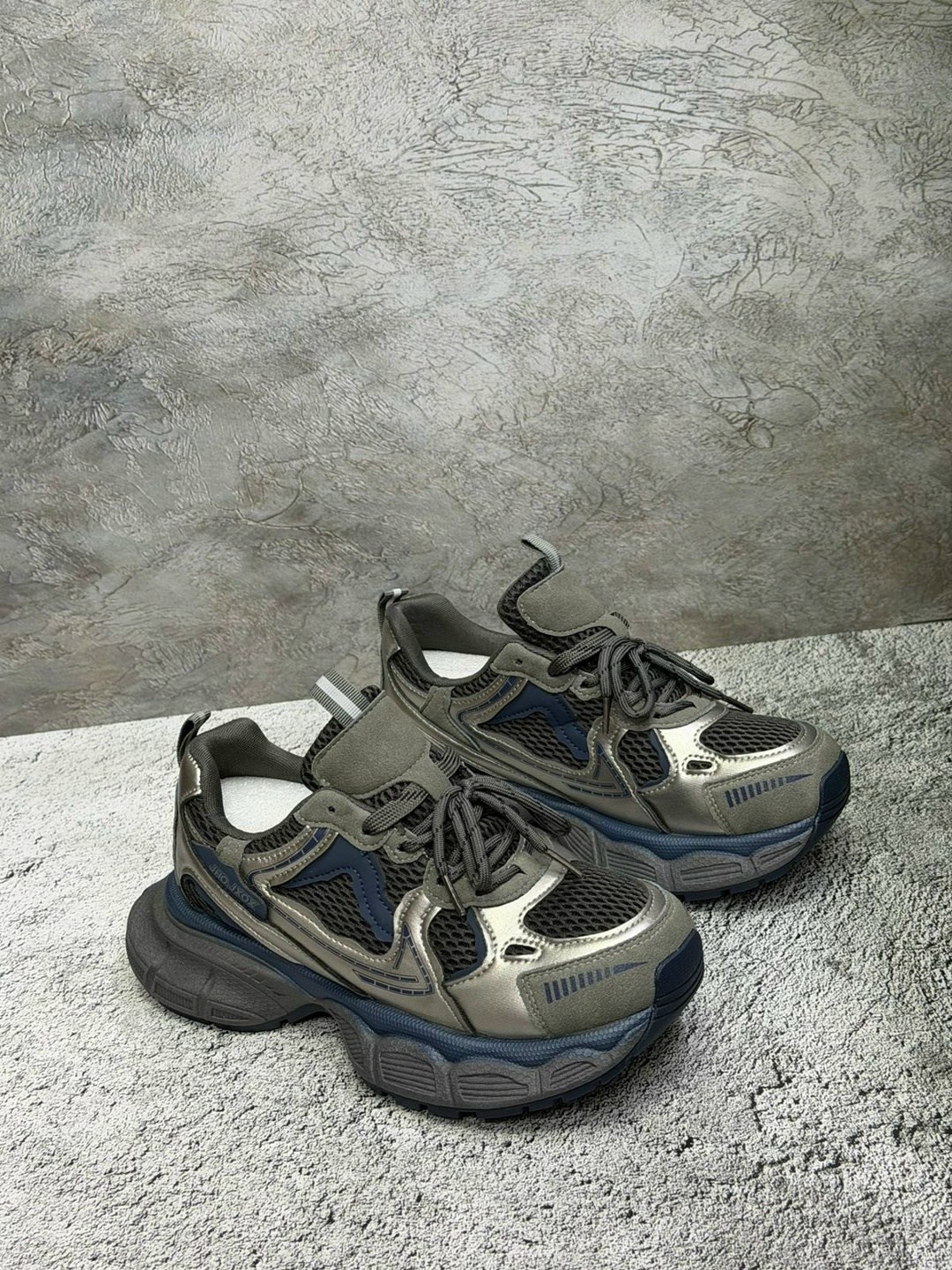 кроссовки,кроссовки женские,,повседневные кроссовки,массивные кроссовки