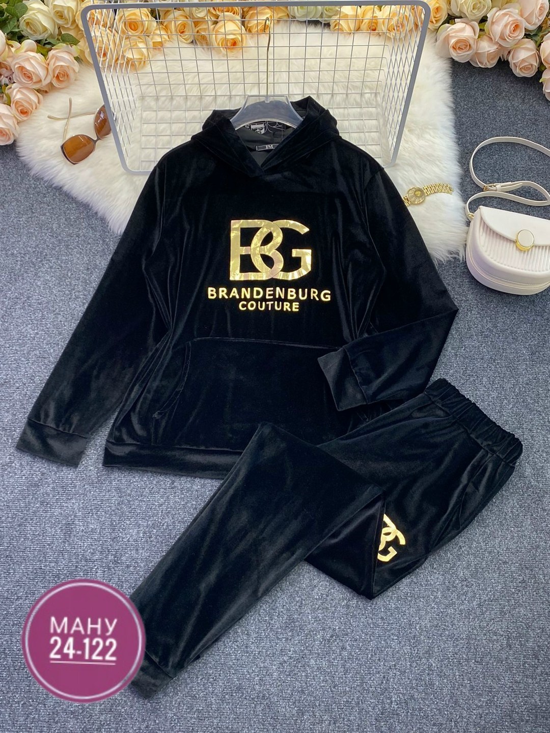 женский велюровый спортивный костюм большого размера,пышные формы женщины в велюровых костюмах, видео.,велюровый спортивный костюм,женский велюровый костюм,велюровый костюм больших размеров ltmoda