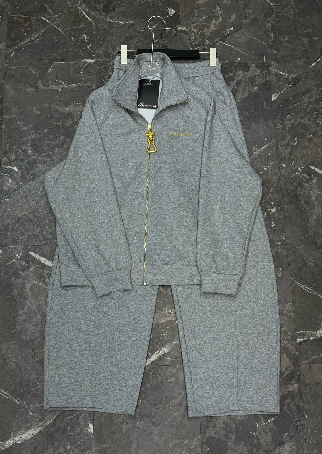 костюм спортивный,костюм спортивный женский,женский костюм,женские костюмы на флисе,костюм трикотажный