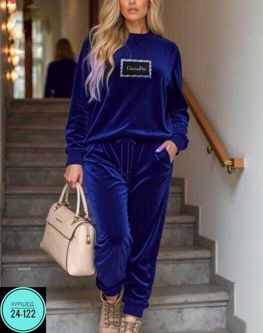 спортивный велюровый костюм,костюм женский велюровый,велюровый спортивный костюм женски,спортивный костюм женский велюровый,костюм велюровый