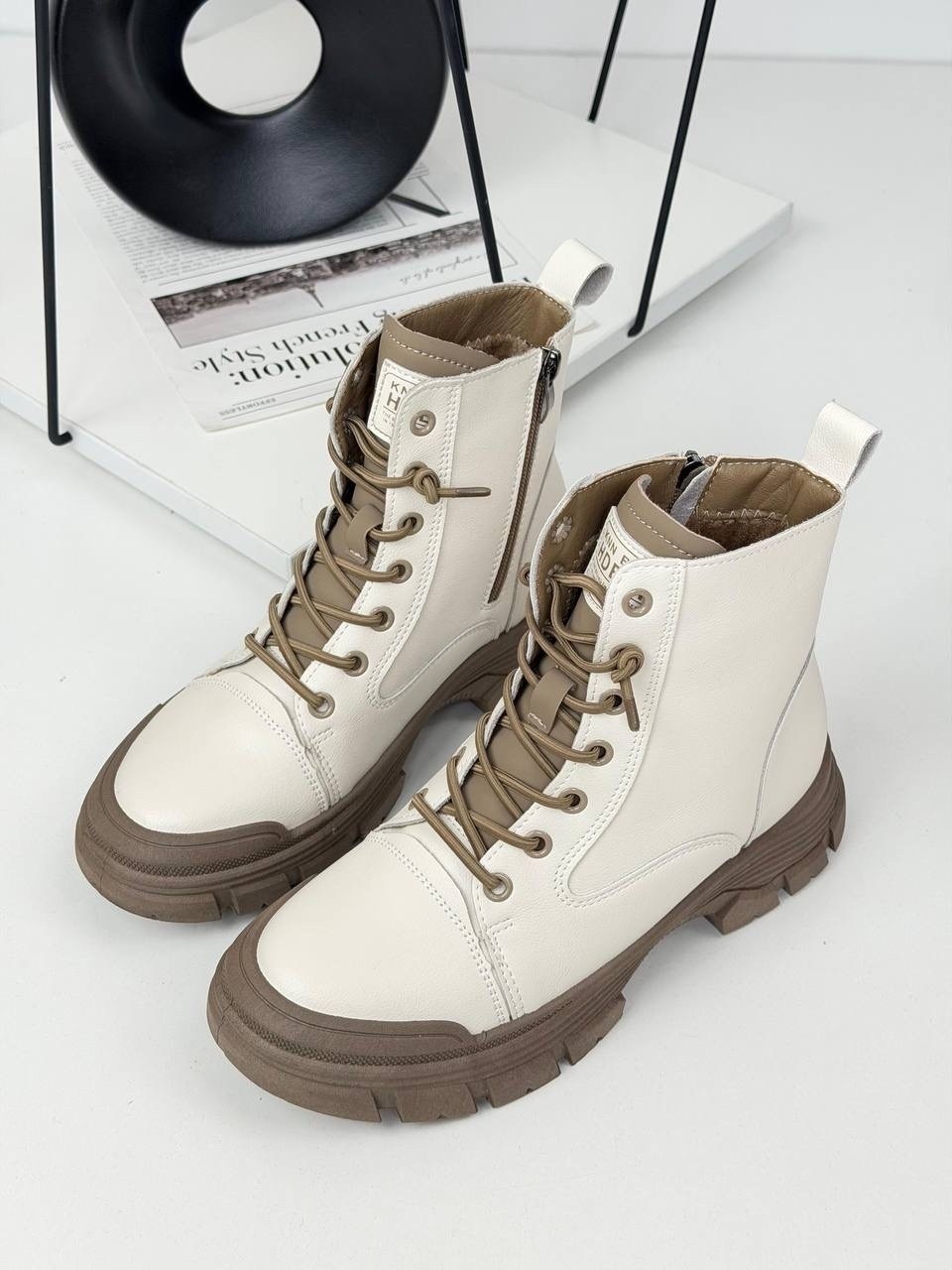 ботинки женские,,ботинки модные,ботинки,женская