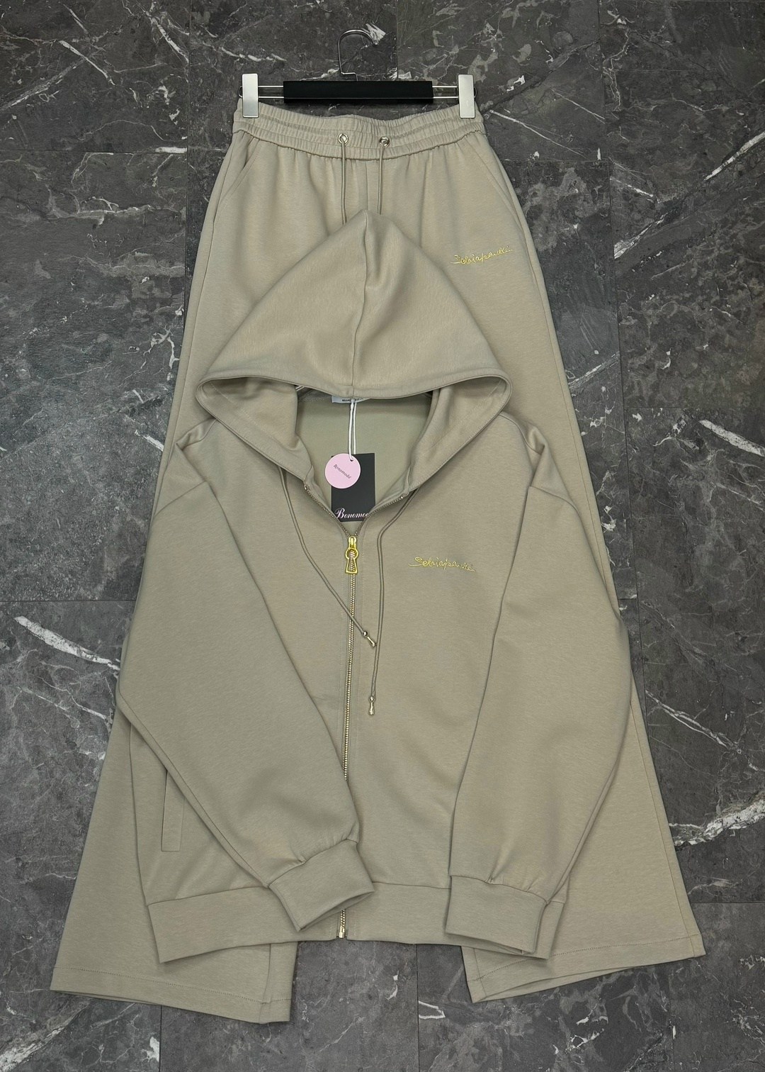 спортивный женский костюм,спортивный костюм,костюм худи,спортивный костюм loro piana,спортивный костюм бежевый