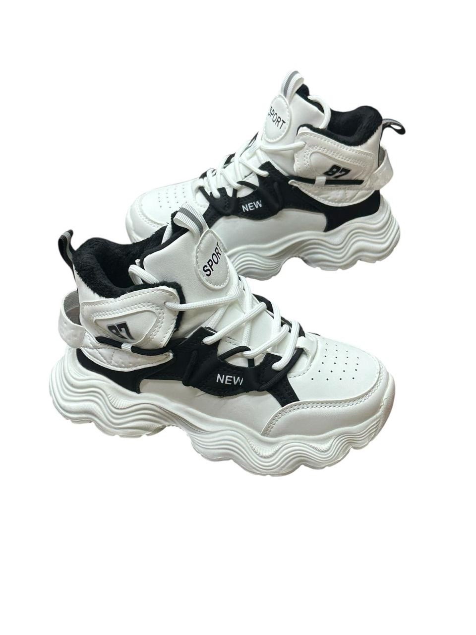 ,кроссовки женскиe,массивные кроссовки женские,бежевые кроссовки,массивные кроссовки