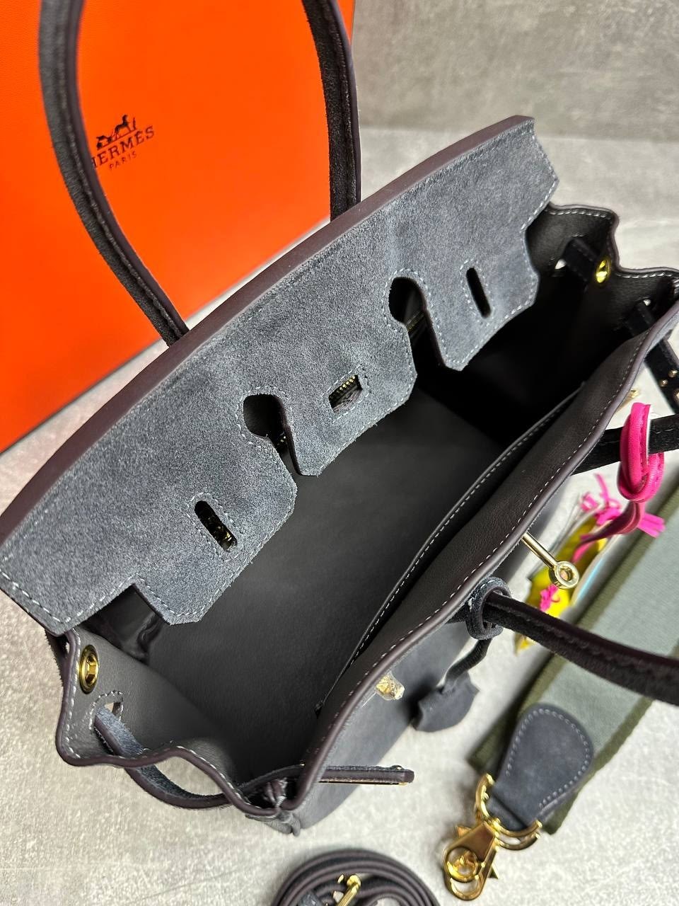 брелок-подвеска на сумку "лошадка с крыльями" по мотивам hermes,сумка hermes,сумка женская hermes,брелок для сумки,сумки эрмес замшевая