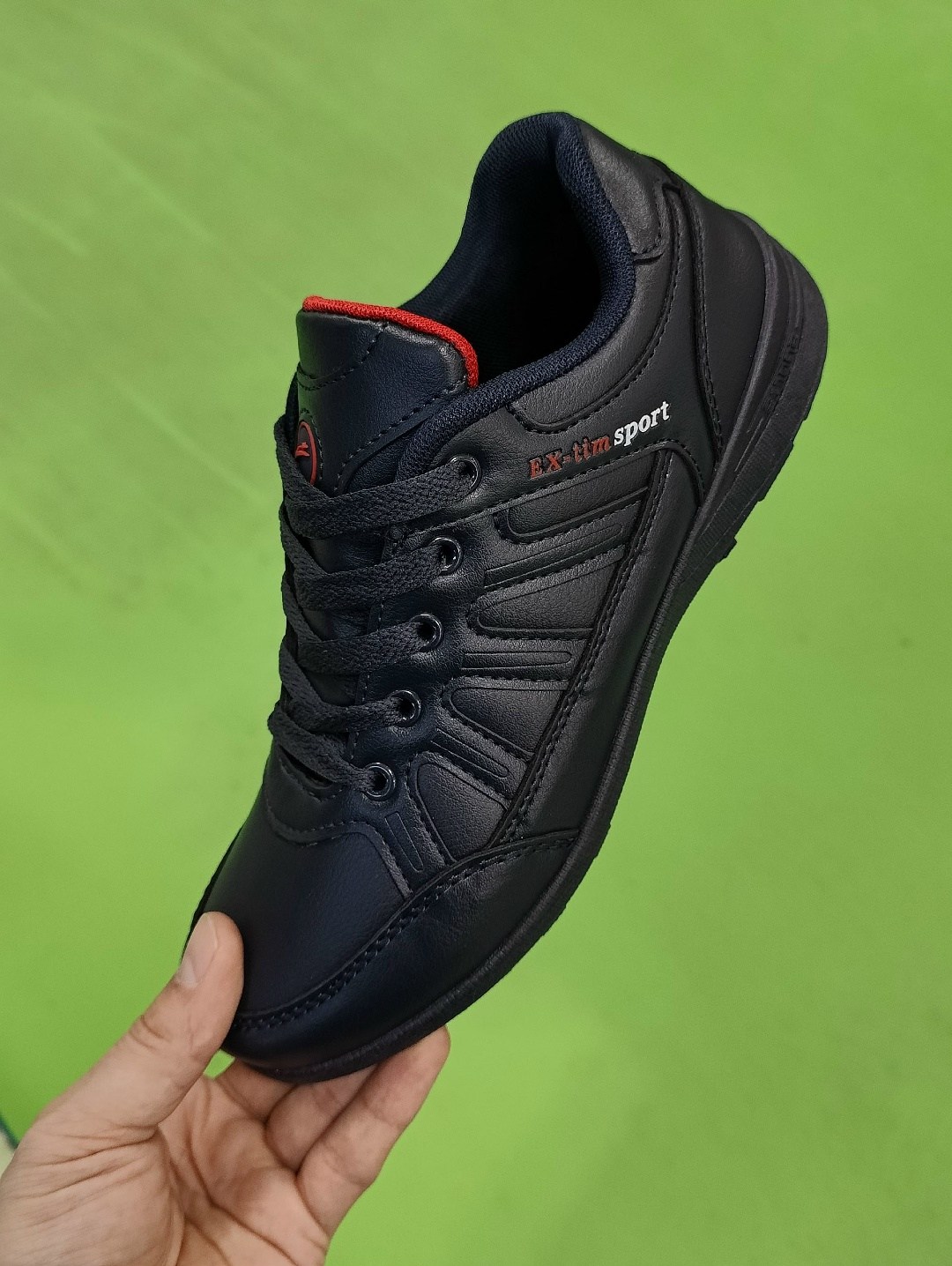 мужские кроссовки,,мужская  кроссовки,кроссовки кожаные мужские,кроссовка мужской