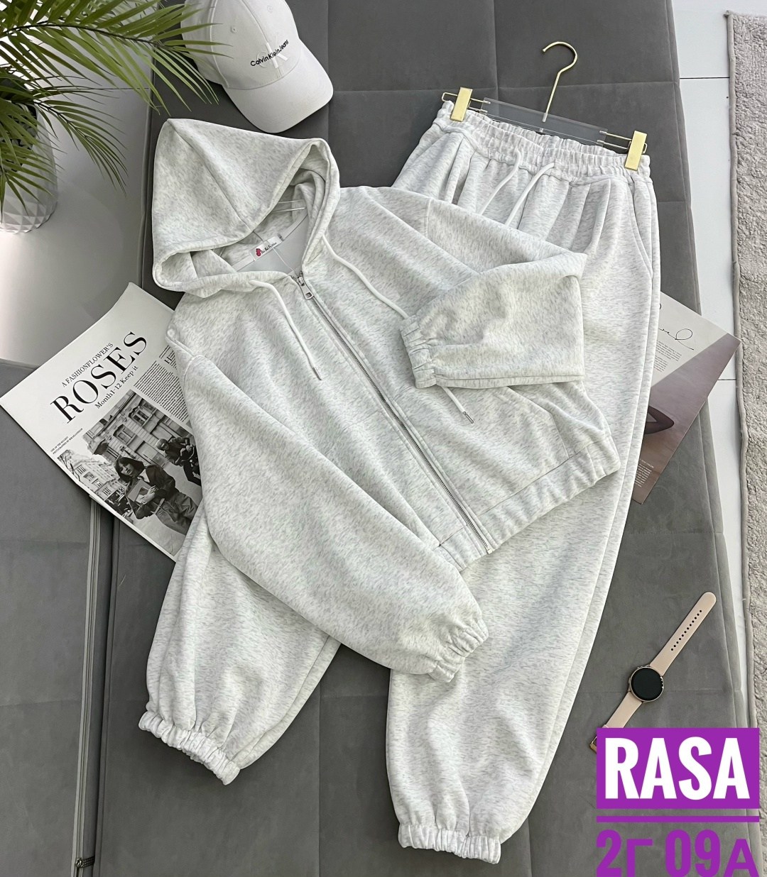 костюм на флисе,костюм женский на флисе,спортивный костюм женский,спортивный костюм,женский спортивный костюм на флисе