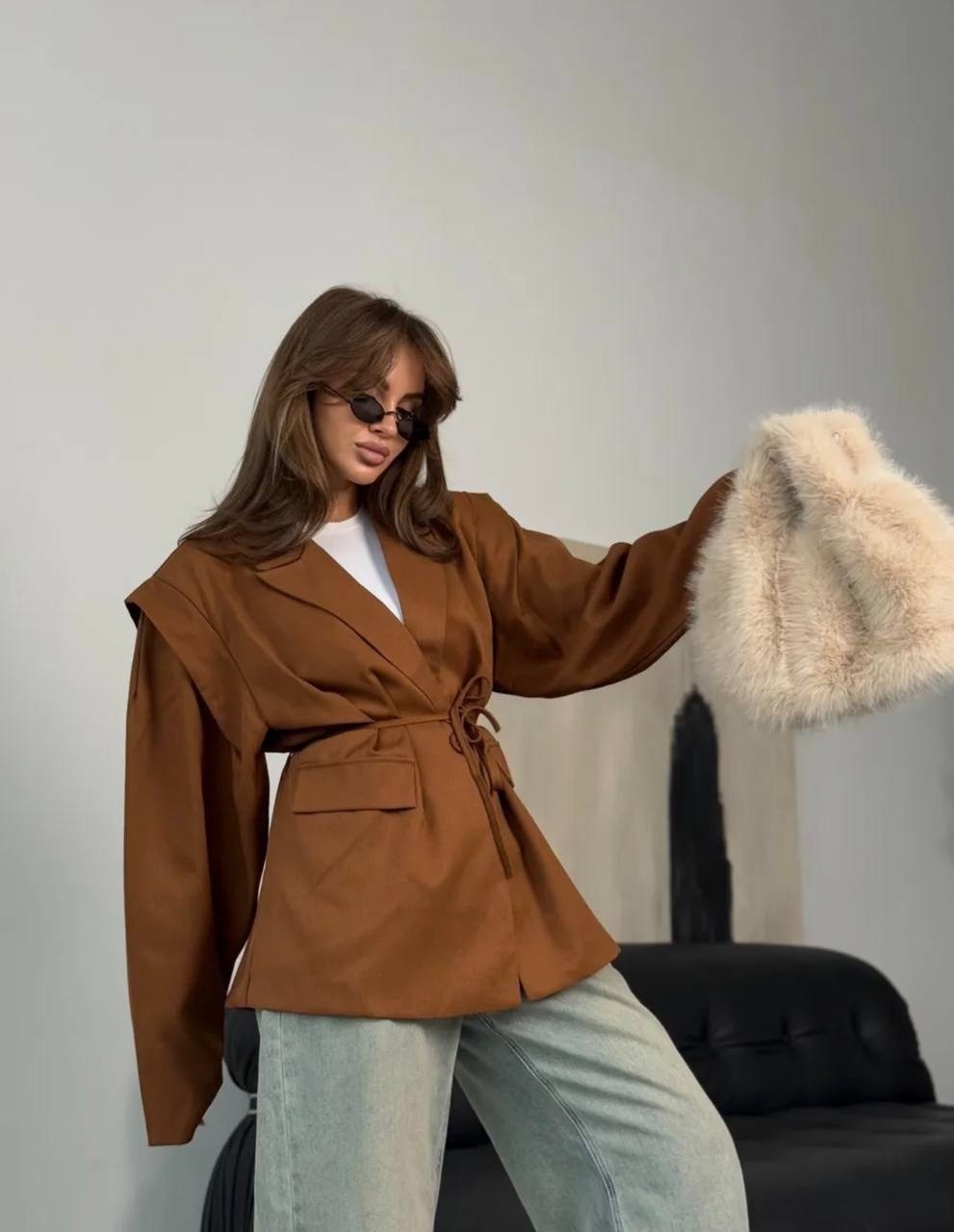 пиджак оверсайз удлиненный с объемными рукавами admire 498920294,пиджак удлиненный с объемными рукавами оверсайз ulka shop,пиджак женский оверсайз с объемными рукавами,пиджак reserved оверсайз трендов