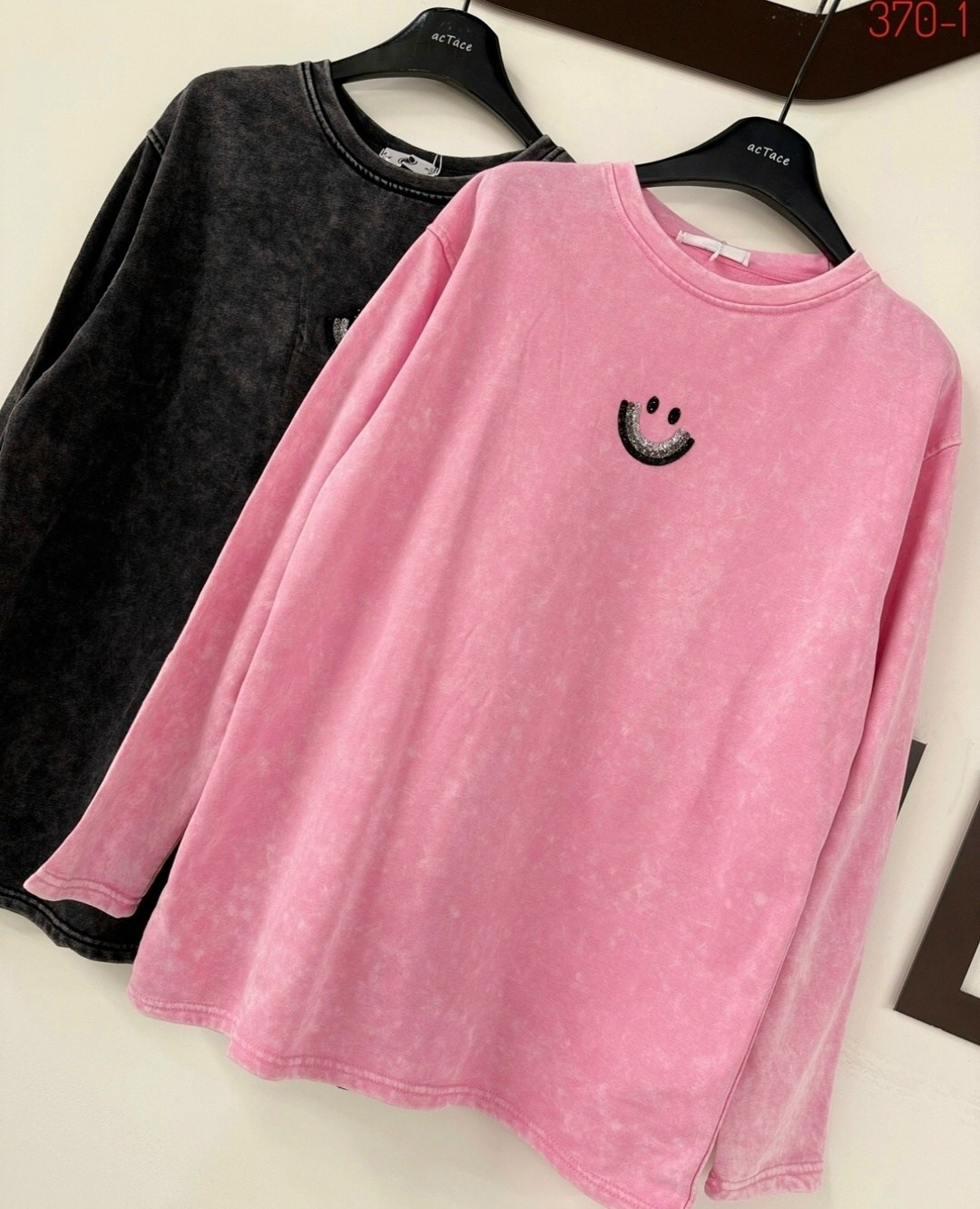 футболка с эффектом tie-dye (под варёнку) с камешками,свитшот женский,свитшот оверсайз,свитшот мужской,свитшот