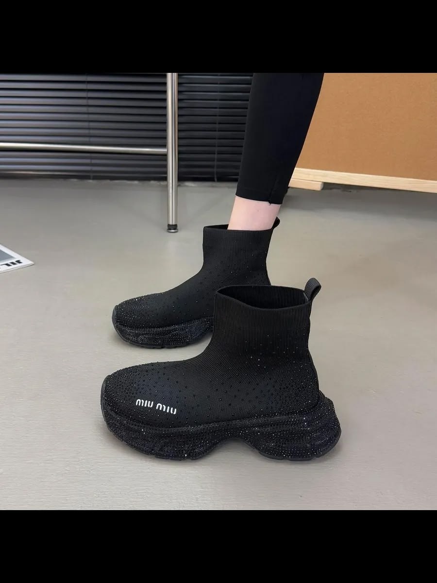 ,кроссовки носки,платформа ,кроссовки-носки miu miu со стразами, женская