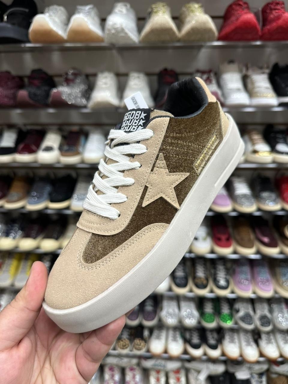 ,кроссовки со звездами,женские кроссовки,кроссовки и кеды,кроссовки замш