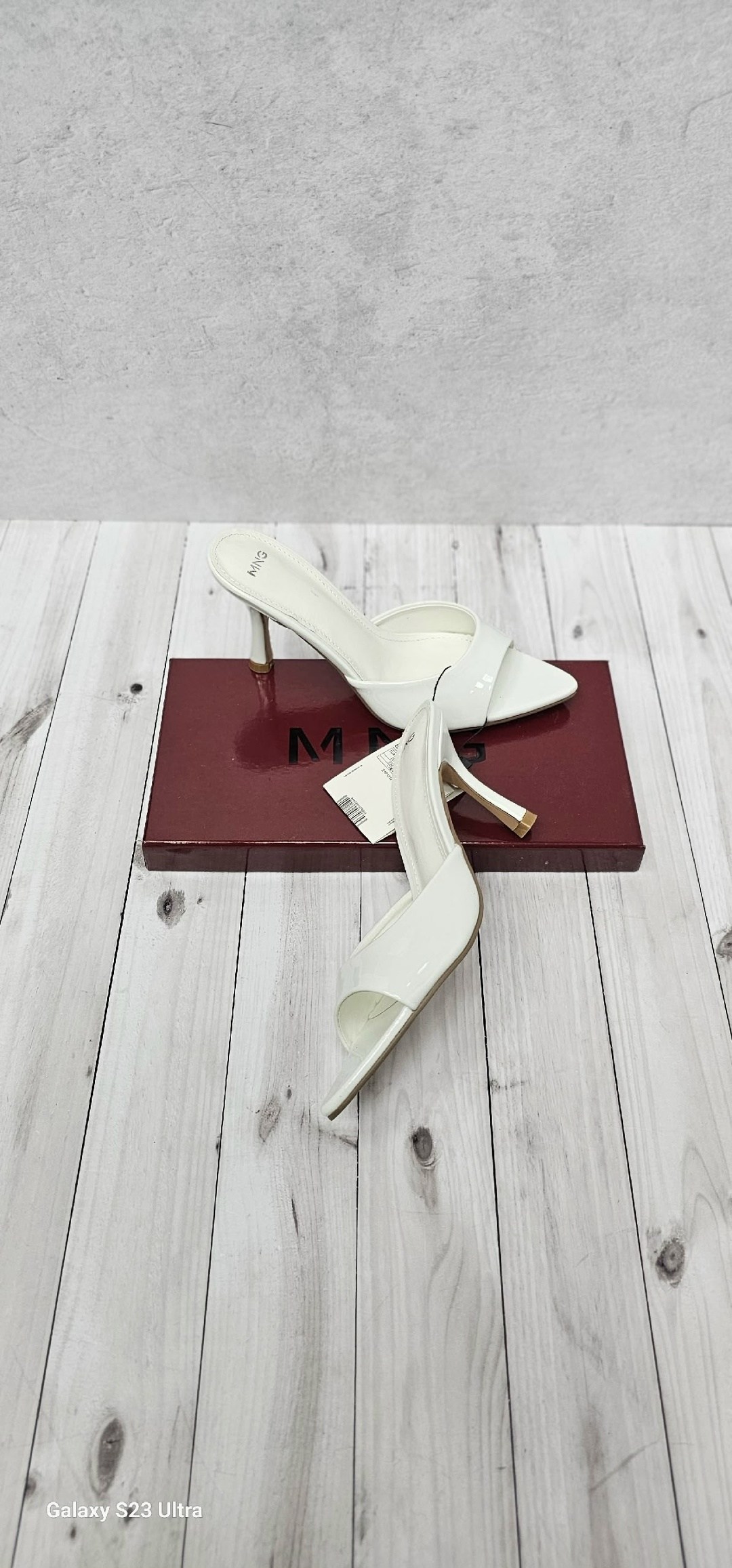 ,модные босоножки,каблуки туфли,шлепанцы на каблуке,женские босоножки