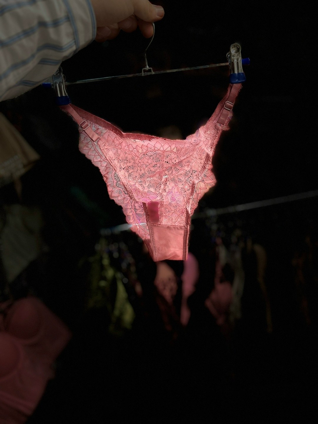 бюстгальтер,бюстгальтер комплект,женские бюстгальтеры,бюстгальтер с кружевом,бюстгальтер розовый