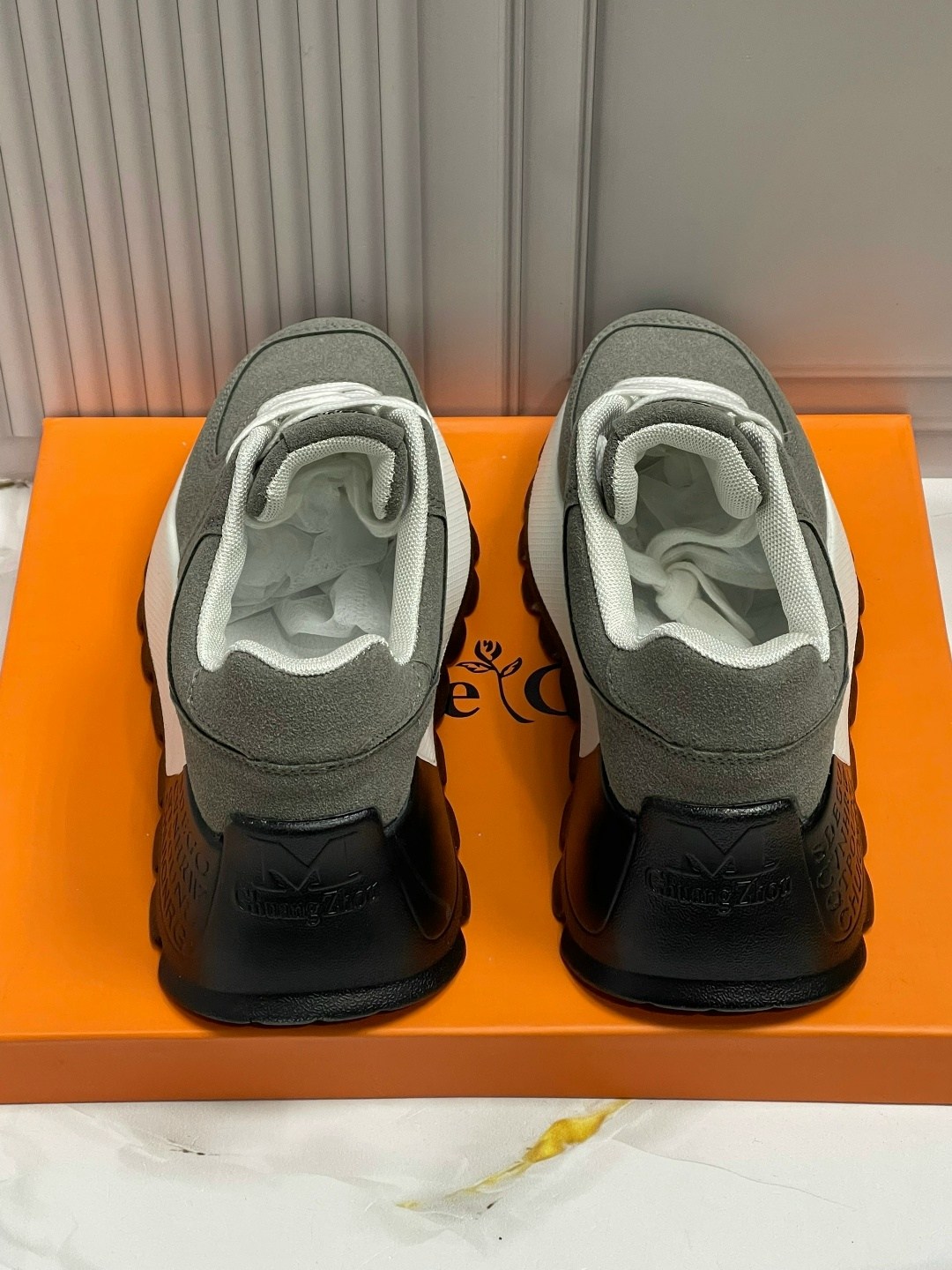 женские кроссовки,,кроссовки замшевые,кроссовки женские модные, женская кроссовки