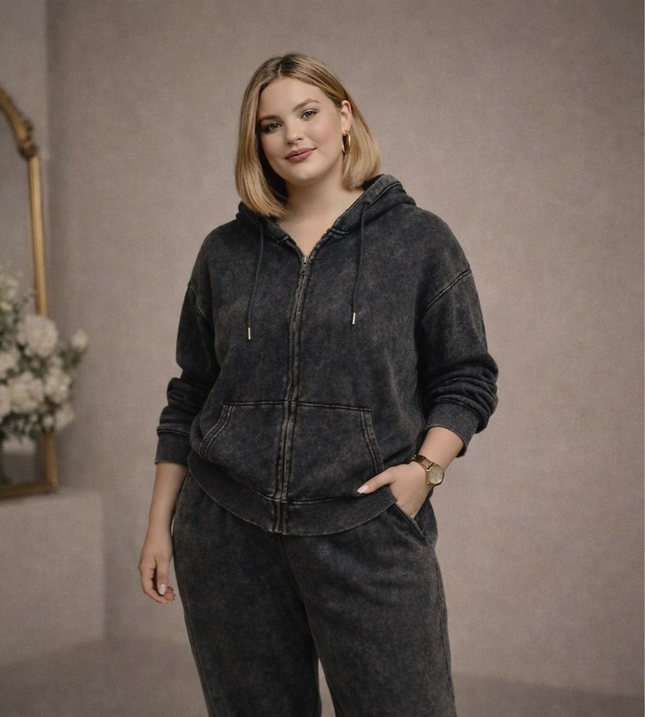 костюм спортивный,костюм спортивный велюровый,женский спортивный костюм из премиальной варенки,спортивный костюм варенка внутри велюр,женский спортивный костюм