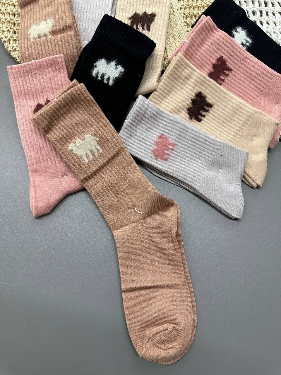 носки хлопковые,женские хлопковые носки,носки женские,носки модная,носки средней длины