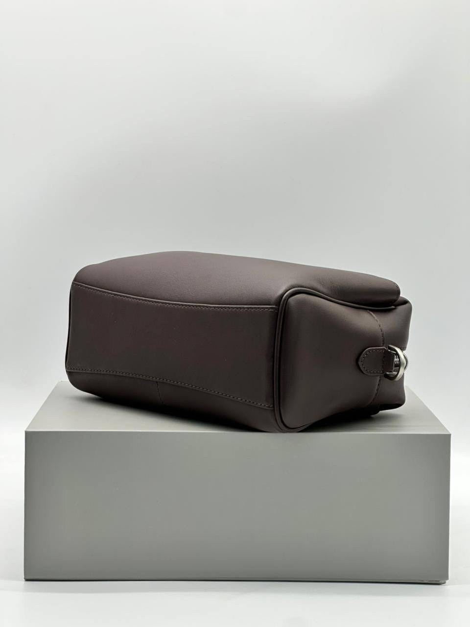 balenciaga сумка,сумка женская balenciaga,сумка женская натуральная кожа balenciaga,сумка balenciaga rodeo,сумка