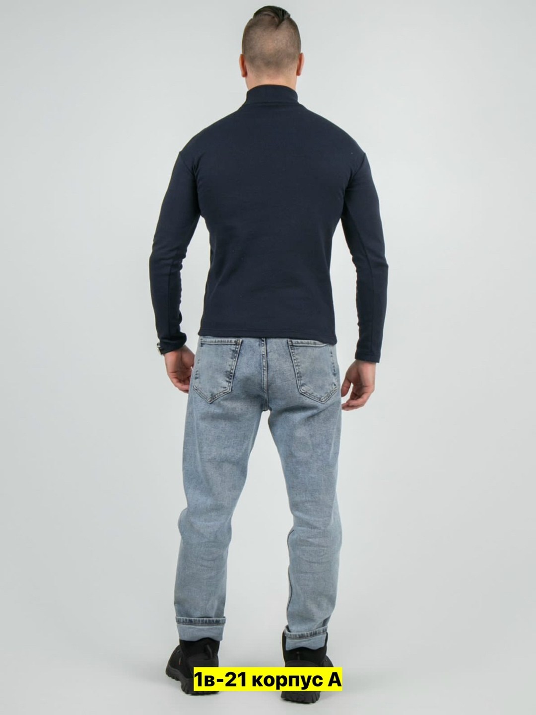 человек,водолазка мужская,мужские свитера,свитер для мужчин,водолазка