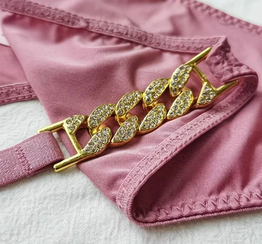 женские трусы стринги,сексуальные женские трусики,сексуальные трусики танга,трусики стринги женские,трусики танга