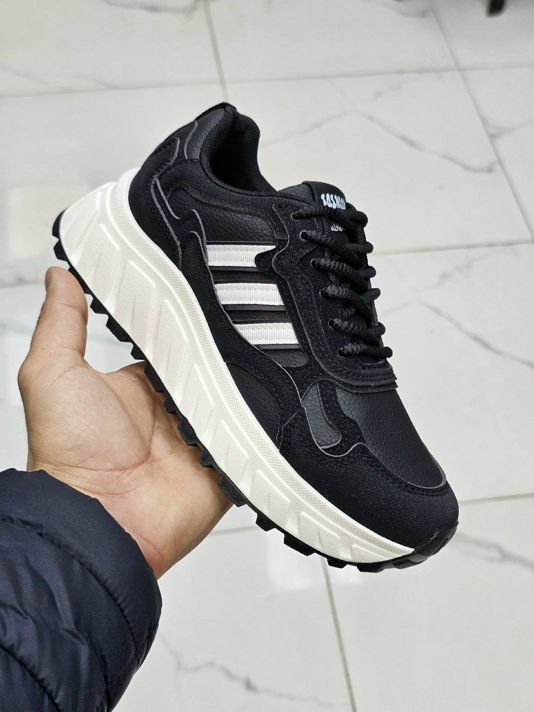 кроссовки женские,кроссовки бежевые,, женская,спортивная