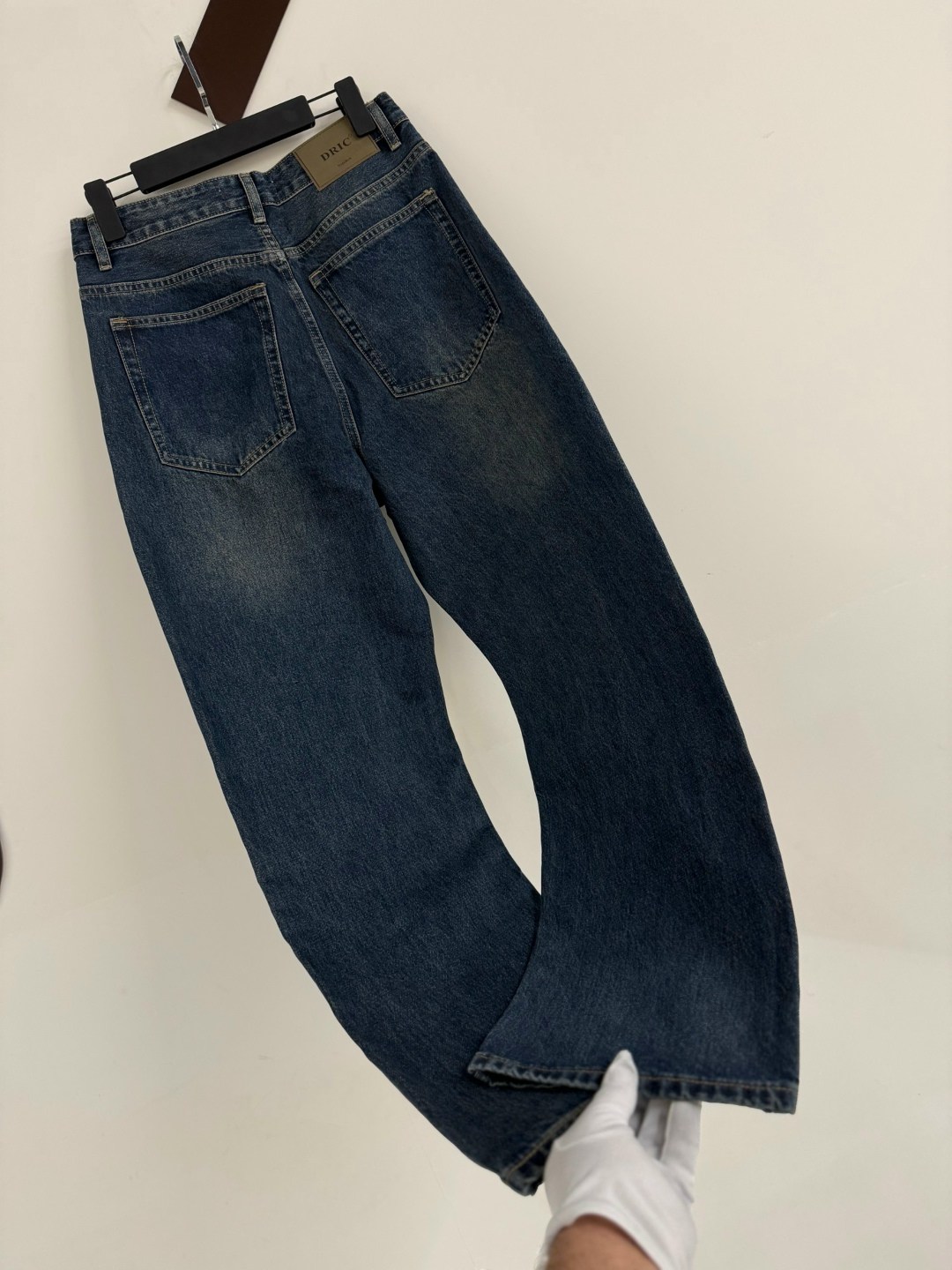 джинсы широкие,джинсы джинсы,джинсы,стильные джинсы,джинсы dior