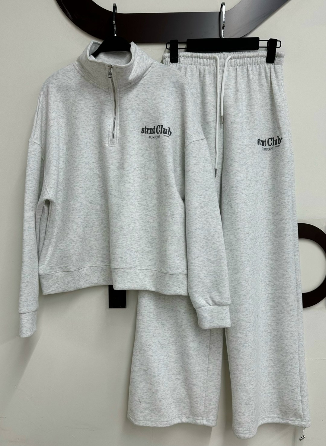 спортивный женский костюм,спортивный костюм,cпортивный костюм женский на флисе,женские костюмы,спортивный костюм двухнитка