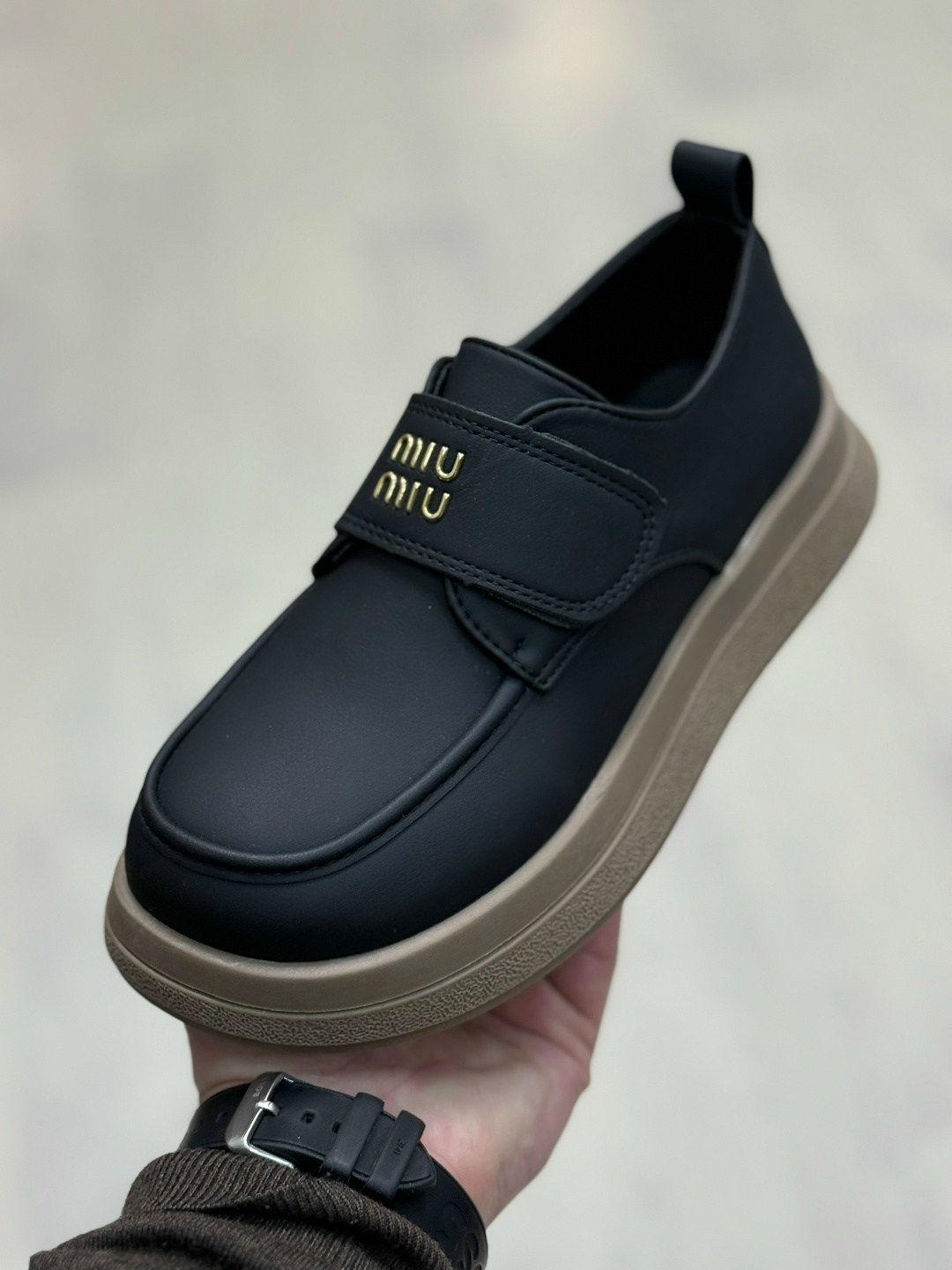 ,женская ,модная ,женские лоферы,стильная