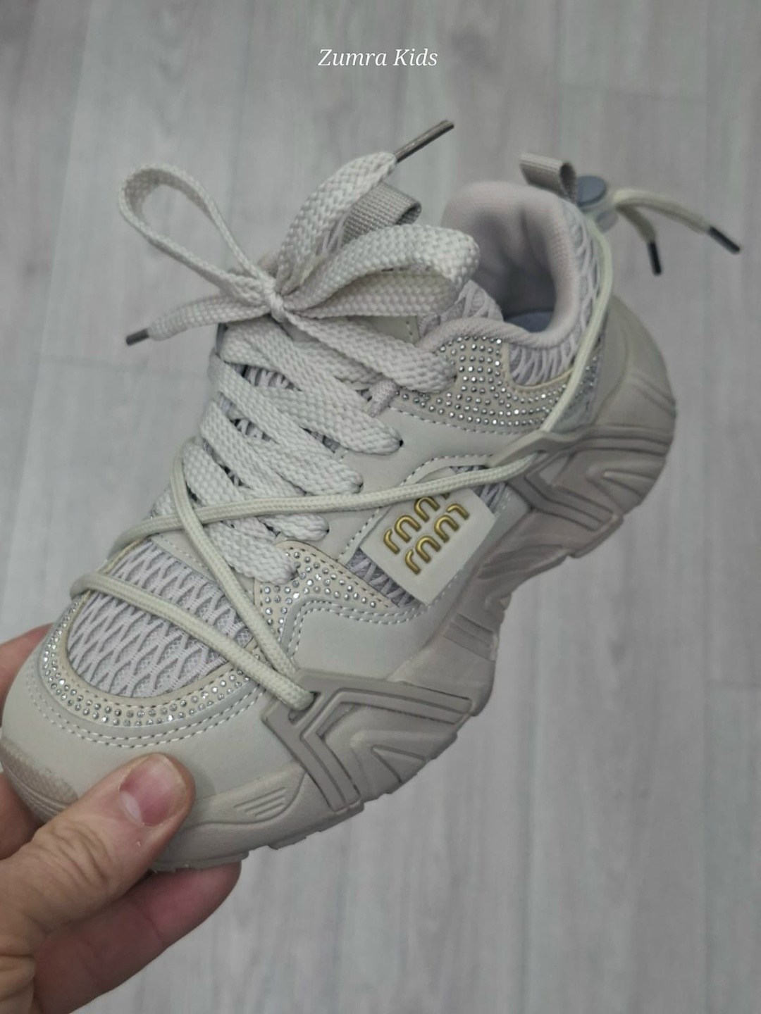 кроссовки,кроссовки женские,кроссовка,кроссовки модные,повседневные кроссовки