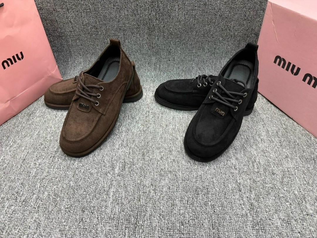 , женская,женские лоферы,замшевые лоферы miu miu на высокий подошве и фирменной фурнитурой,мокасины