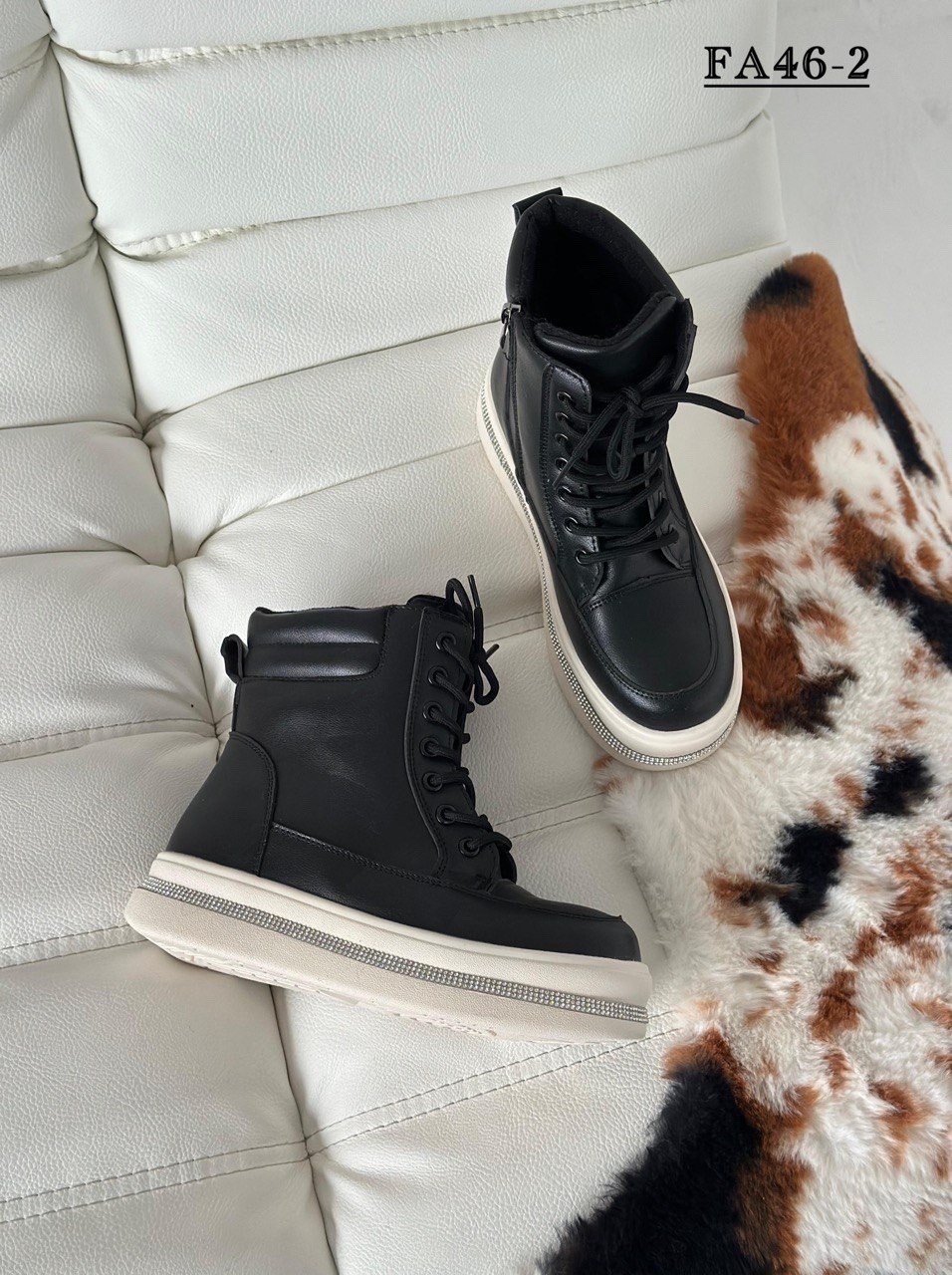 ботинки женские,, женская,женская  зимняя,зимние женские ботинки