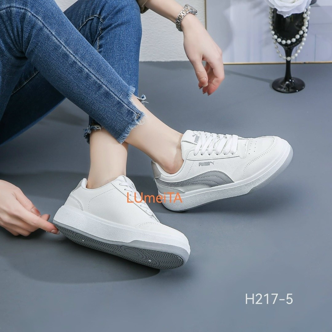 ,женские кроссовки,женские кроссовки белые,кроссовки для женщин,белые кроссовки