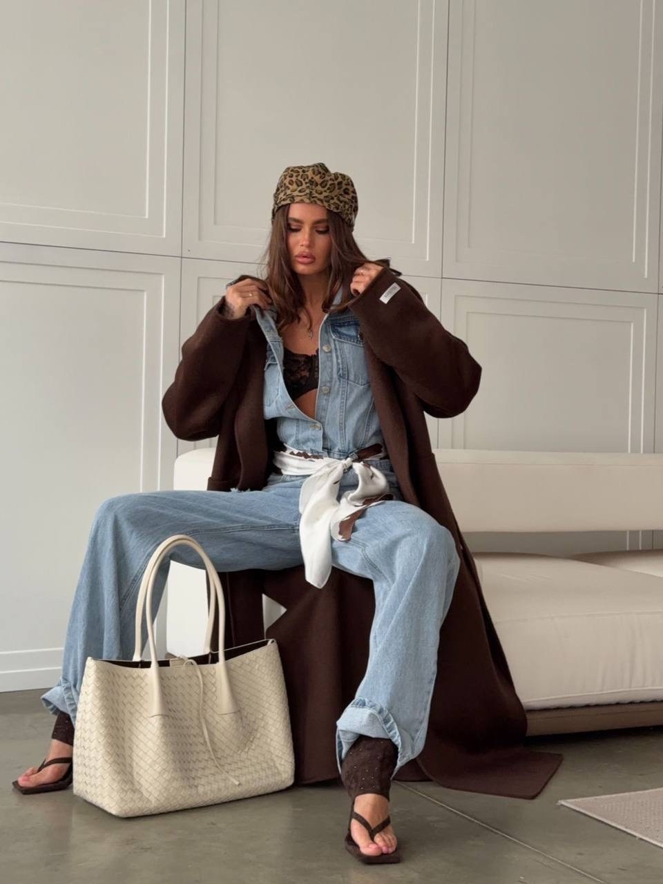 модели пальто,шерстяное пальто,коричневое пальто,пальто с поясом,женское пальто