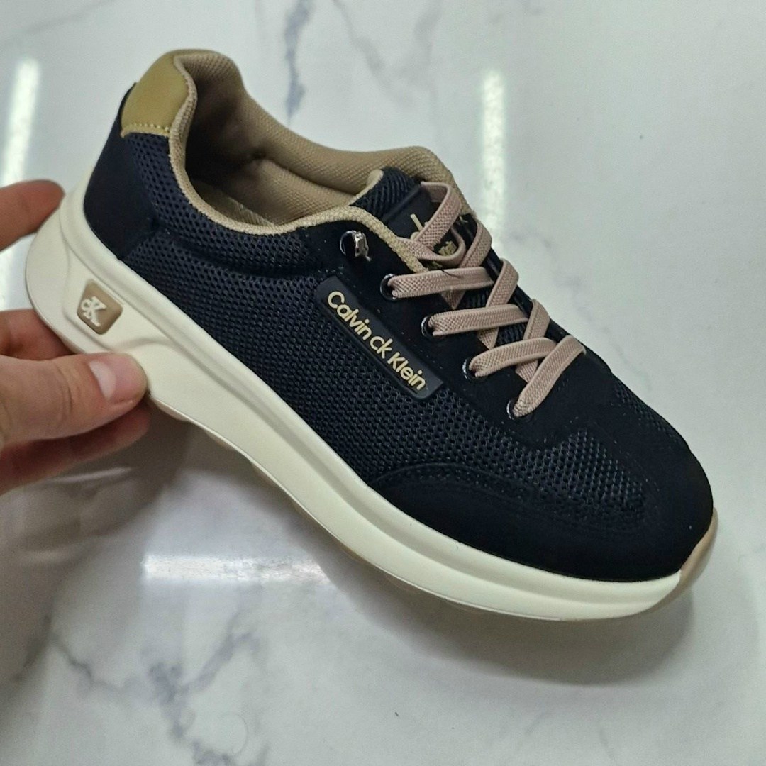 ,женские кроссовки,мужские кроссовки,кроссовки фирменные,кроссовка