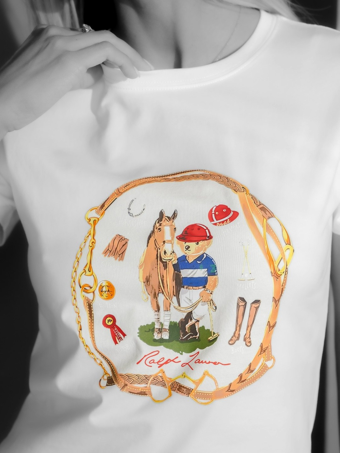 футболки женская,футболка женская белая,базовая женская футболка,футболке,футболка с принтом