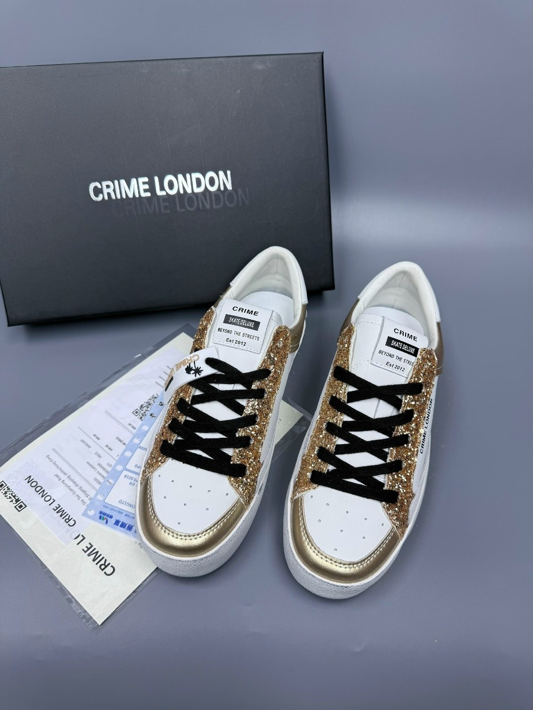 кожаные кеды crime london,женские кожаные кеды crime london 27107pp6к11/1,dolce&gabbana белые кожаные низкие кроссовки,crime london baskets basses sk8 deluxe anialier-gold,кроссовки дольче габбана жен