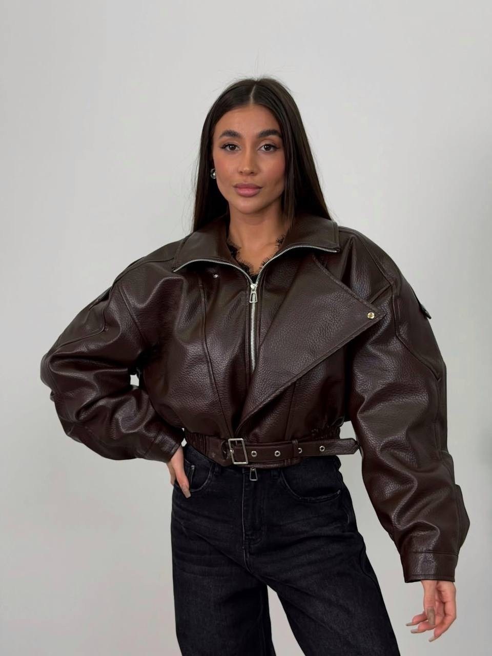 женская куртка кожаная оверсайз короткая okssana firsanova,кожаная куртка,кожаная куртка оверсайз,кожаная куртка женская,куртка женская