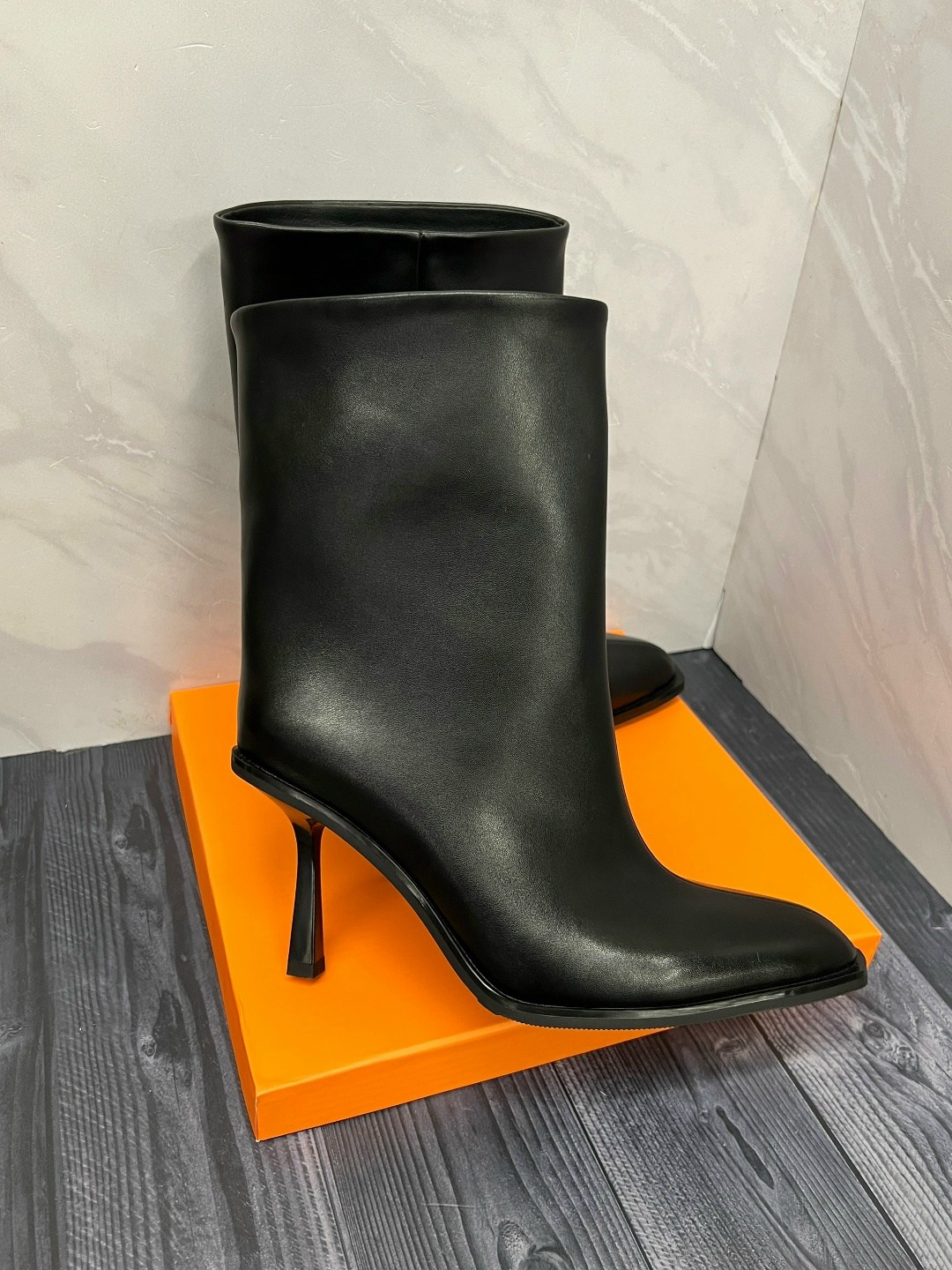 ботильоны замшевые,женские ботильоны,,женская ,ботильоны модные