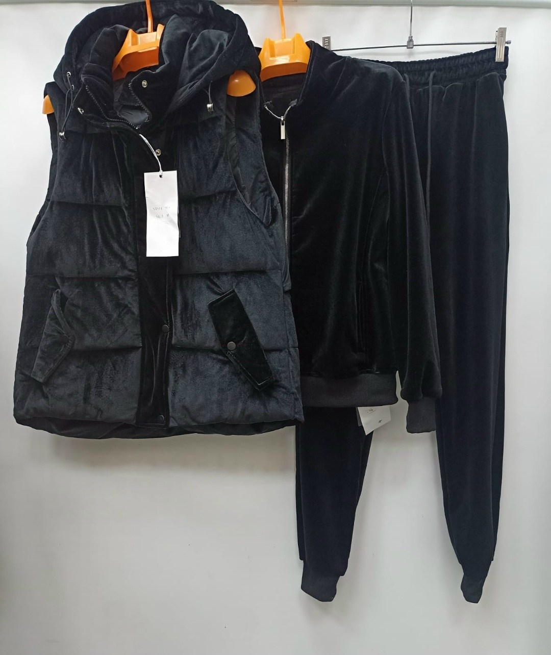 костюм женский тройка,костюм велюровый,костюм тройка велюровый,велюровый спортивная костюм,костюм женский на флисе