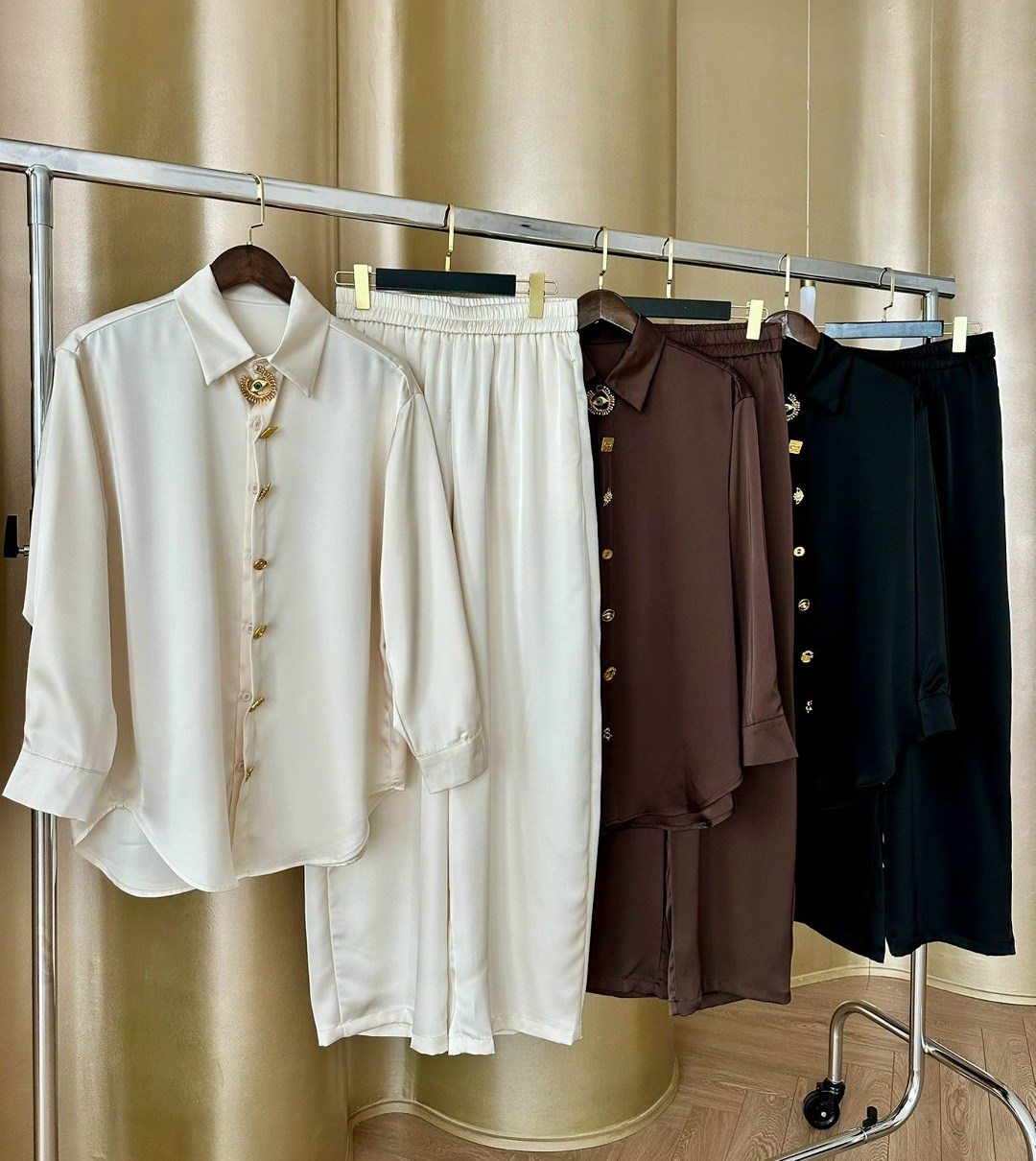 костюм брючный шёлк "шоколад",шелковый брючный костюм,атласный костюм,женский костюм,шелковый костюм