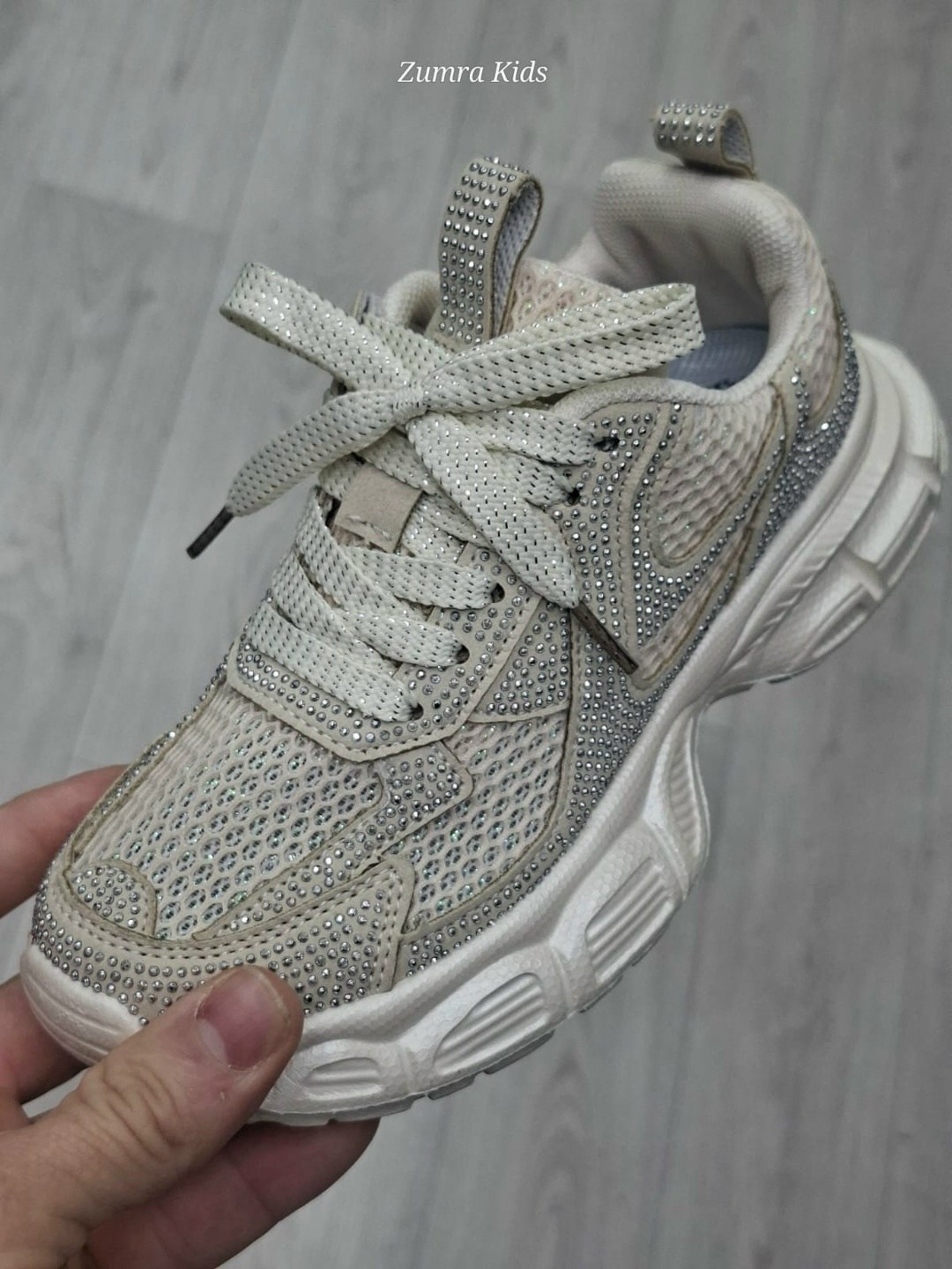 кроссовки,кроссовки женские,кроссовка,кроссовки модные,повседневные кроссовки